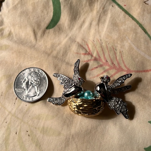 Joan Rivers Jewelry - Joan Rivers brooch